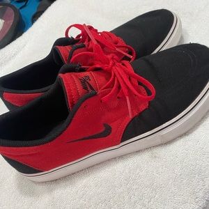 Nike